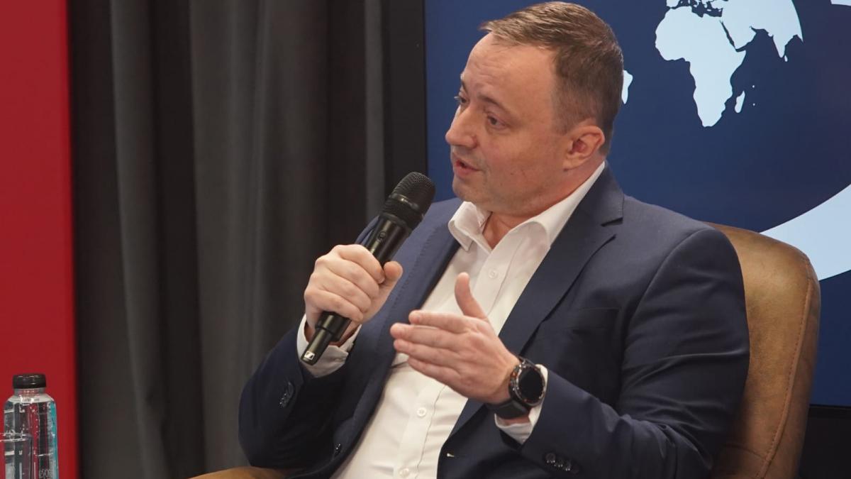 ce drumuri si autostrazi vor fi date in circulatie pana la sfarsitul anului in romania director cnair suntem optimisti