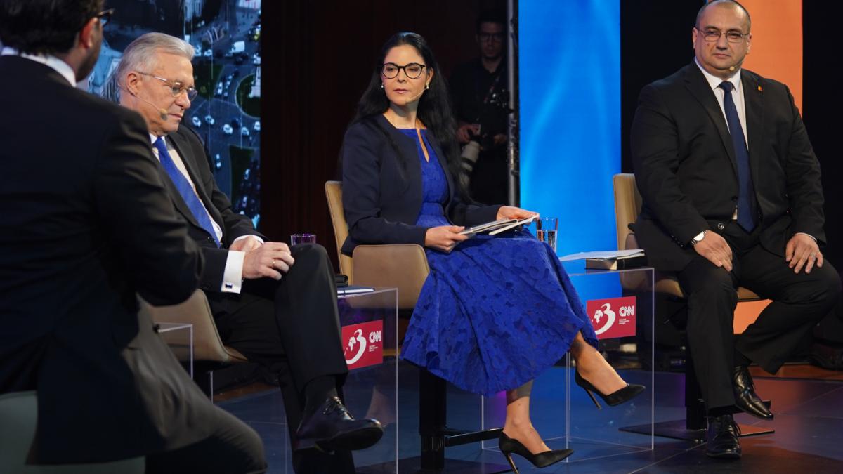 ana birchal nu stie cat costa un kilogram de carne de porc depinde cam 150 de ron