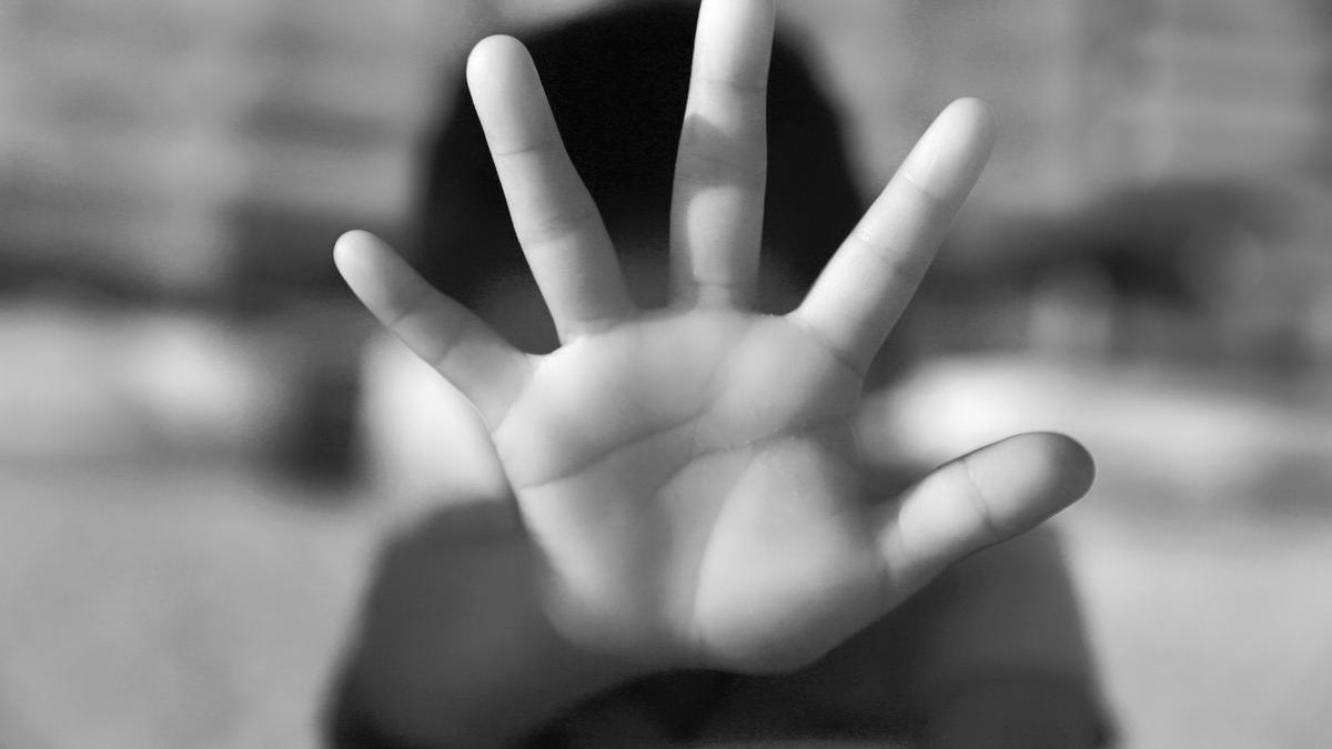 mii de agresori sexuali scapa neprinsi desi distug vietile copiilor ce este nichd si cum poate baga faptasii dupa gratii