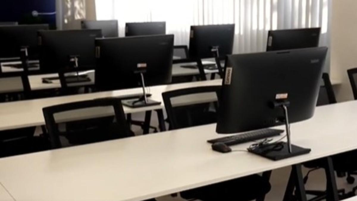 studentii de la universitatea politehnica din bucuresti vor avea acces la un laborator modern dotat cu echipamente de ultima generatie