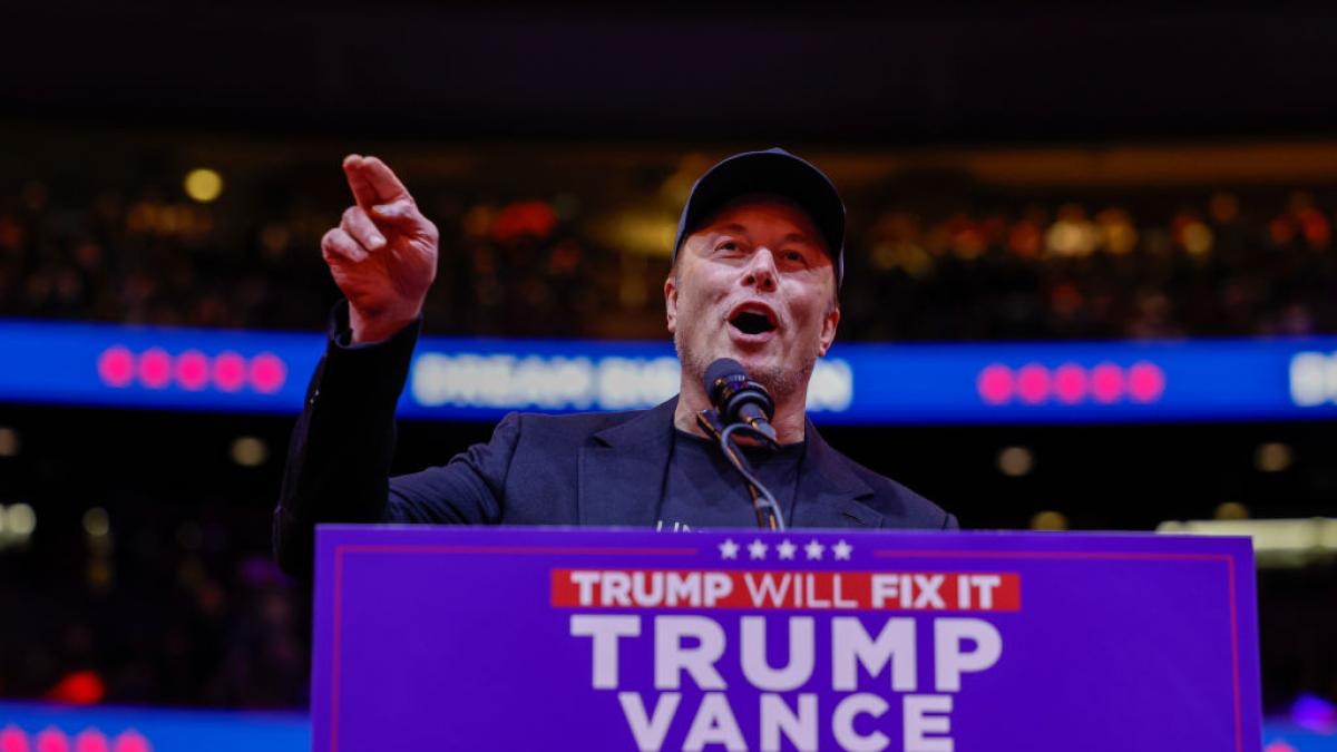 elon musk recruteaza de pe twitter pentru departamentul sau avem nevoie de revolutionari libertarieni cu un iq foarte mare