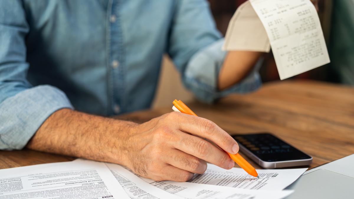 contribuabilii mici au o noua obligatie fiscala de la 1 ianuarie 2025 anaf trebuie sa depuna declaratia d406