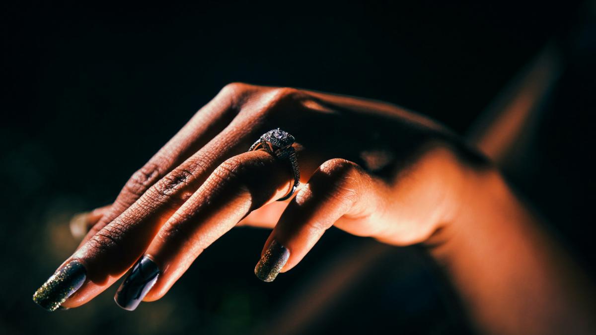 cum alegi oja semipermanenta pentru rezultate profesionale scurt ghid pentru manichiura perfecta