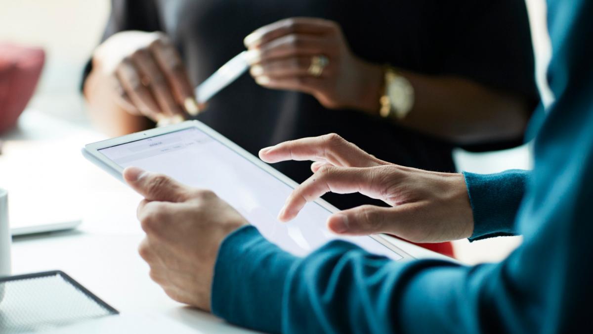 cum vor fi ajutati angajatii sa obtina competente digitale proiectul prin care se va dezvolta economia romaniei