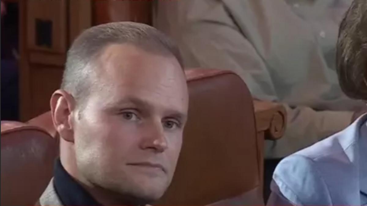 ce job are fiul lui nicolae ciuca stefan meseria lui nu are nicio legatura cu armata sau politica