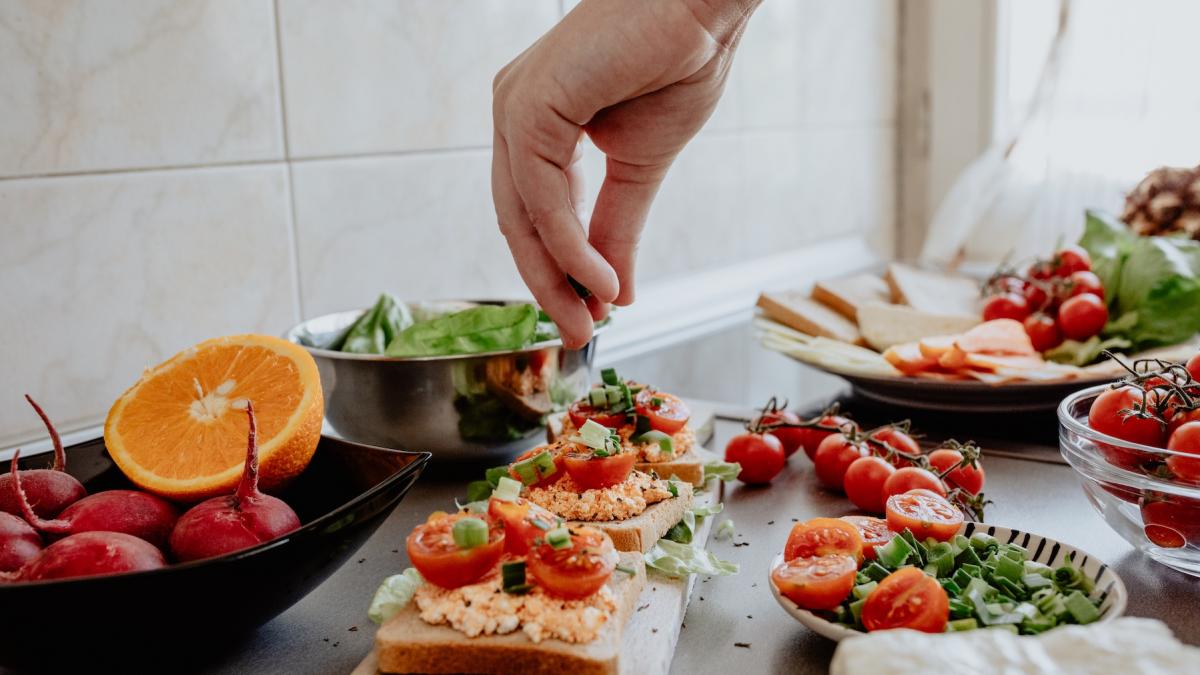 dieta recomandata de mihaela bilic functioneaza garantat la toata lumea ce trebuie sa mancati dimineata la pranz si seara