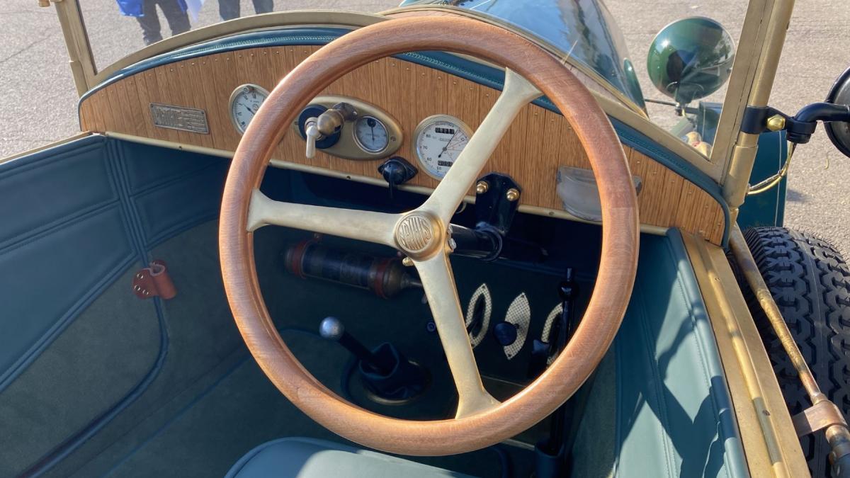 masina cu parfum de epoca interbelica adusa la rar a fost fabricata in urma cu exact 100 de ani si era pentru multi un vis frumos