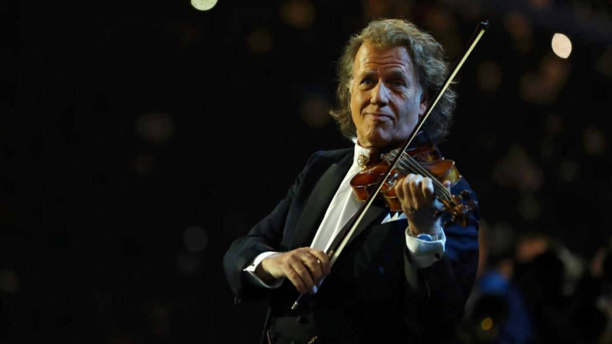 s au pus in vanzare biletele pentru concertul lui andre rieu de la cluj din 2025 ce mesaj le a transmis artistul fanilor din romania