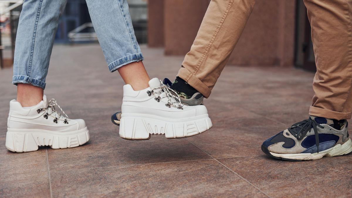 tendinte in pantofi sport modelele cu platforma sunt noua moda