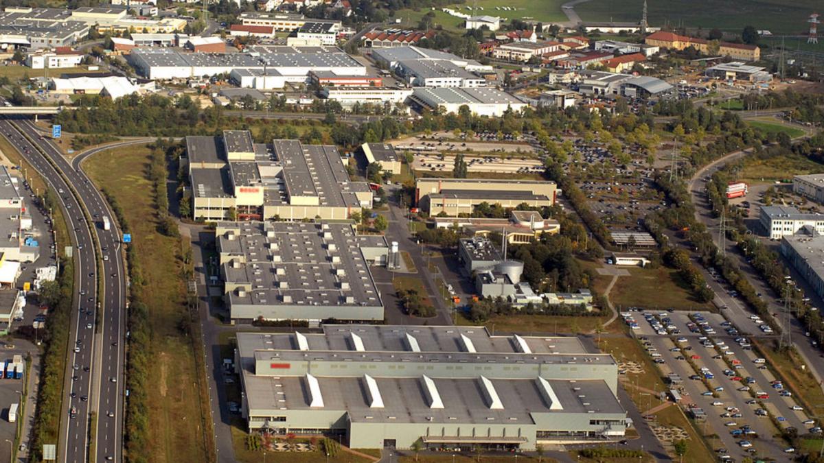 concedieri masive la fabrici in europa un mare producator de piese auto da afara 5 500 de angajati si va taia salariile altor 10 000