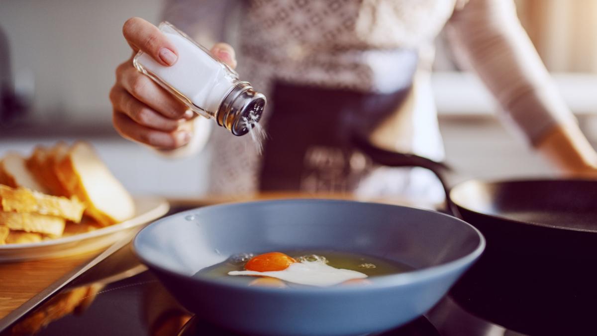 adevarul despre sare cum putem sa evitam unul dintre cei mai mari ucigasi ascunsi ai lumii