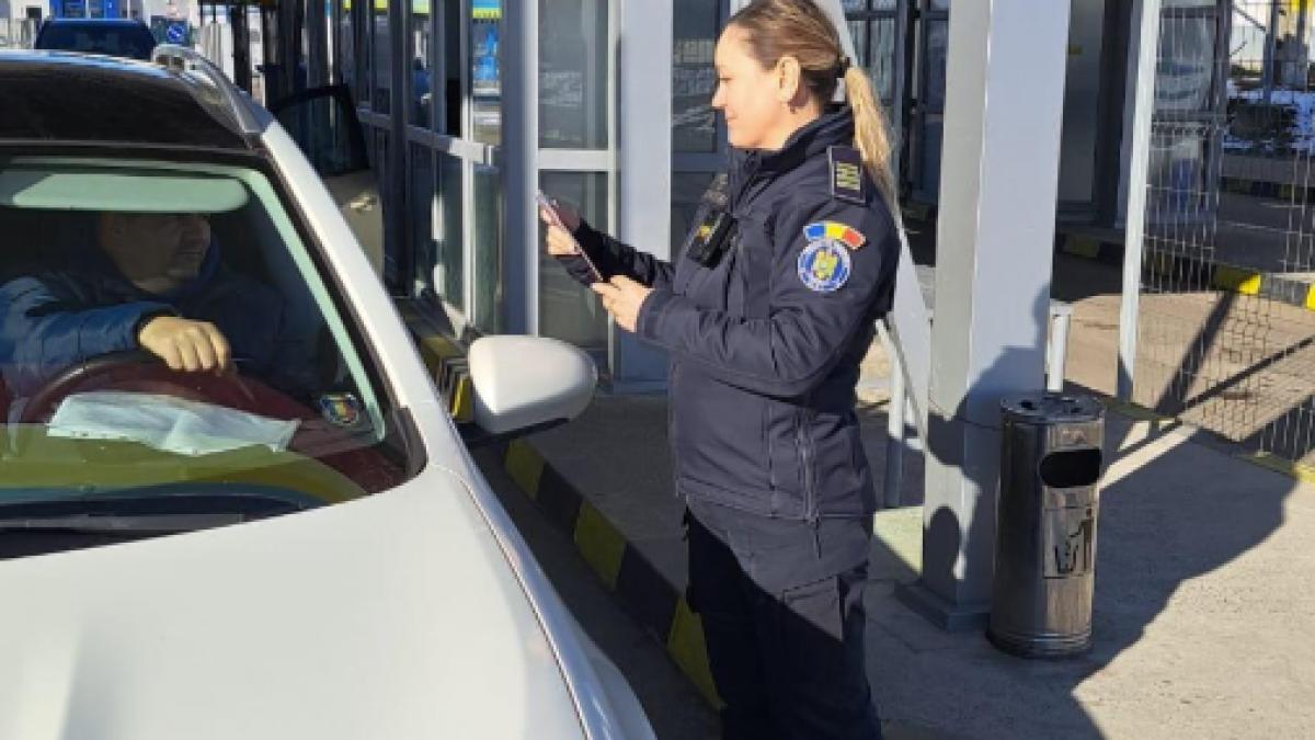 romanii din ungaria merg si 100 de km ca sa vina sa voteze intr un sat din cluj s a amenajat o sectie de vot in casa unui localnic