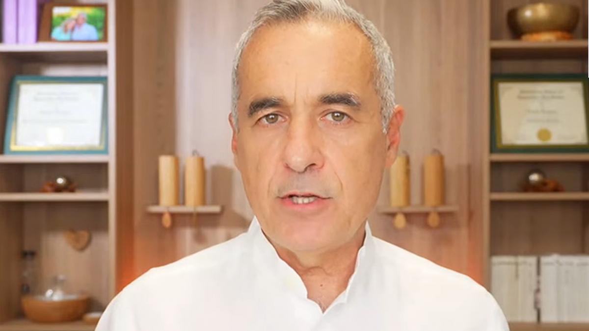 Călin Georgescu, în delir mistic la primul discurs după câștigarea primului tur al alegerilor: Am mărturisit într-un gând pe Dumnezeu