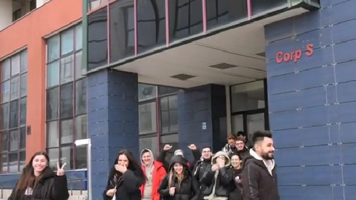 delir printre studentii lui calin georgescu dupa alegeri ale ale sa ne conduca bine