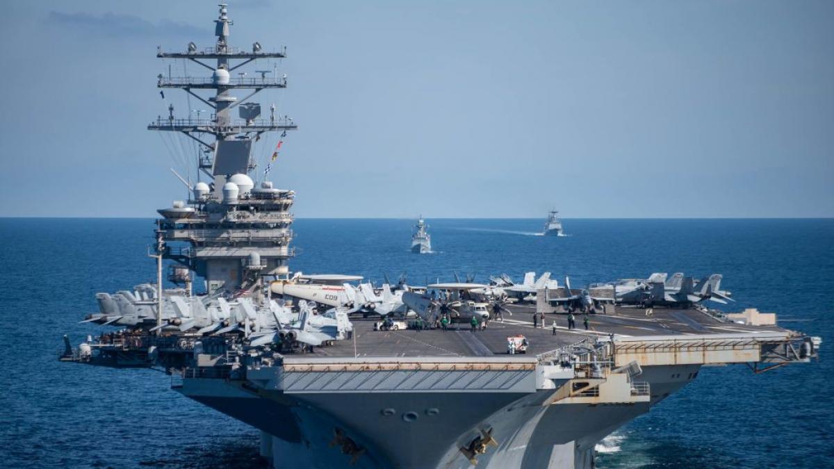 sua planuiesc desfasurarea de soldati in japonia si filipine pentru cazul in care china intra in taiwan