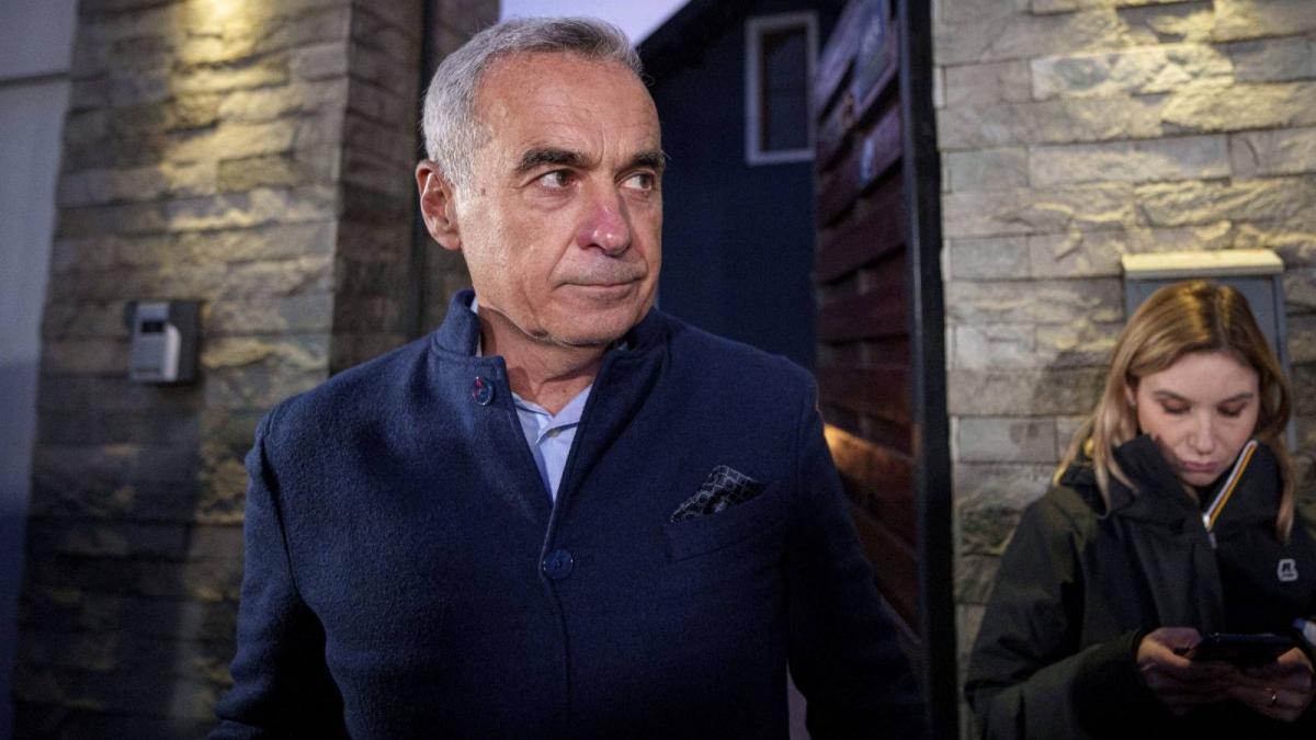 avertismentul istoricilor despre posibila victorie a lui georgescu la alegeri regimurile totalitare au schimonosit romania sec xx