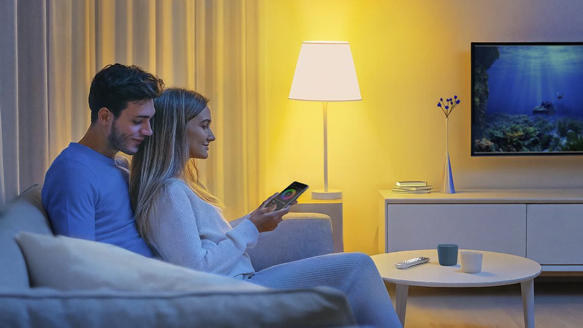 creaza ti atmosfera preferata cu becurile inteligente hama