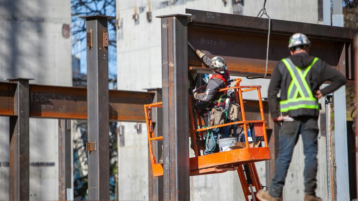 cum sa asiguri conformitatea la locul de munca cu echipamentele de protectie adecvate