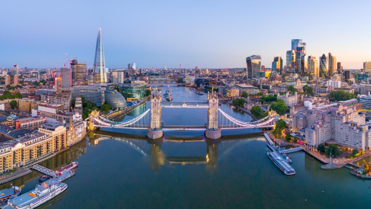 top zece cele mai adorabile orase din lume de vizitat in 2025 sase dintre ele sunt in europa iar doua sunt in aceeasi tara ue