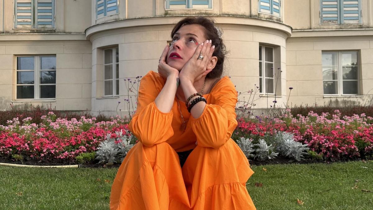 o femeie care isi cauta parintii naturali a aflat ca era deja prietena cu tatal ei pe facebook era in lista mea de trei ani