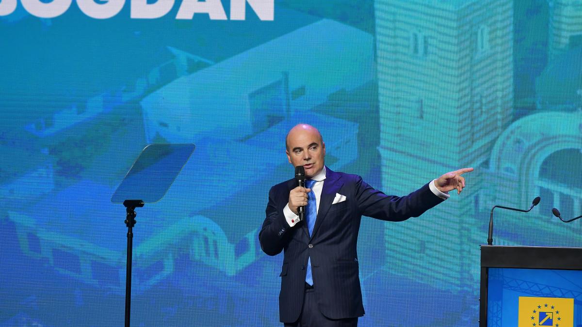 rares bogdan nu ar mai vrea o coalitie pnl psd dupa alegeri am fi complet cretini sa guverneze cu aur sau cu cine or dori