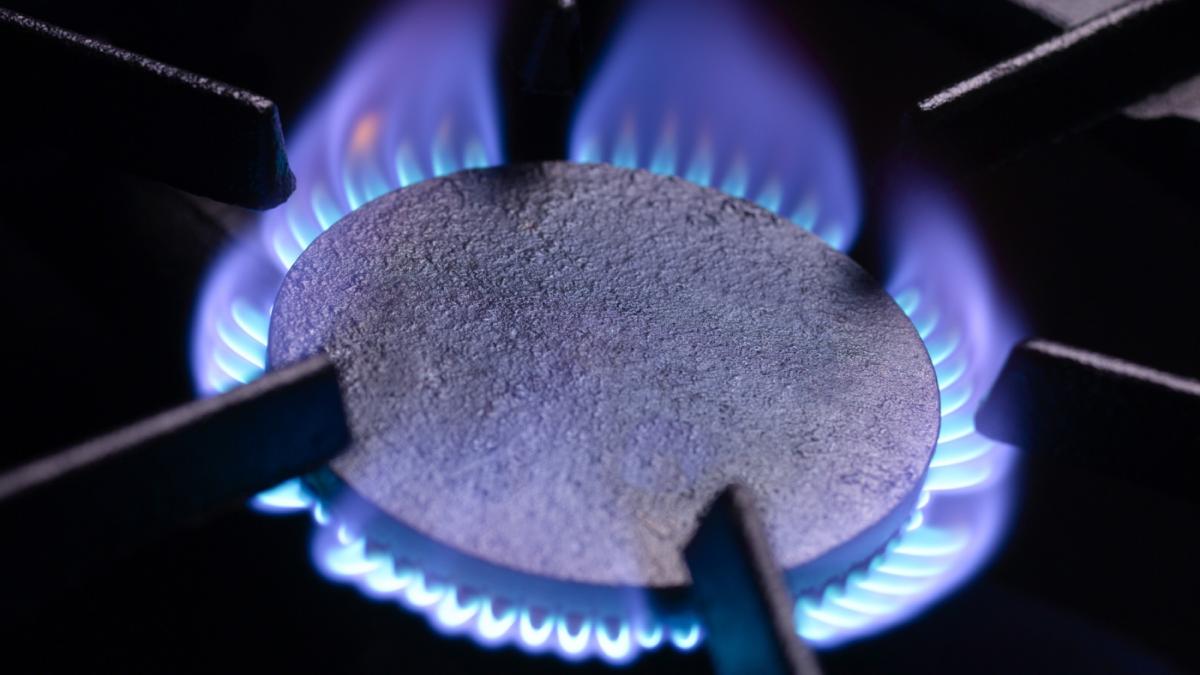 vremea rece majoreaza cotatiile la gaze in europa stocurile scad intr un ritm mai rapid decat de obicei