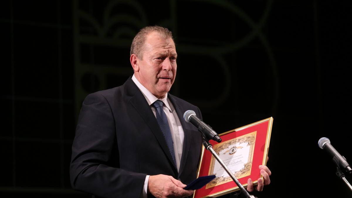 trupul lui helmut duckadam a fost depus la arena nationala pentru un ultim omagiu ultima dorinta a eroului de la sevilla