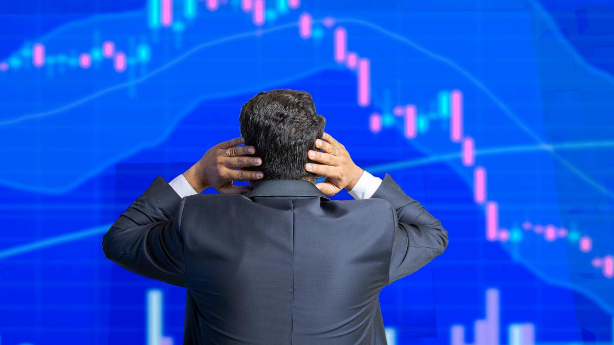 efectul georgescu destabilizeaza economia riscul rate mari pensii in pericol investitii blocate bnr se chinuie sa mentina cursul efectul georgescu destabilizeaza economia riscul rate mari pensii in pericol investitii blocate bnr se chinuie sa mentina cursul