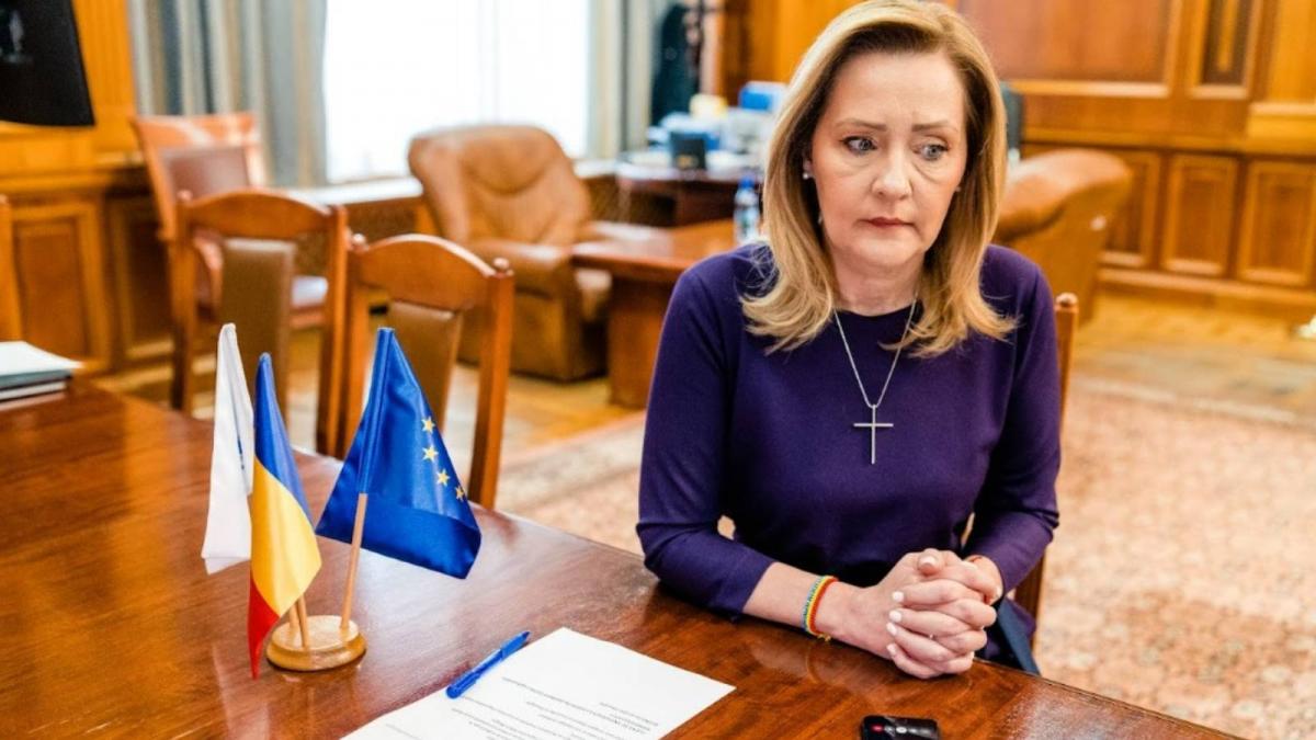 lasconi a vorbit la telefon cu presedinta georgiei nu l putem lasa pe putin sa ne intoarca din drumul nostru spre occident