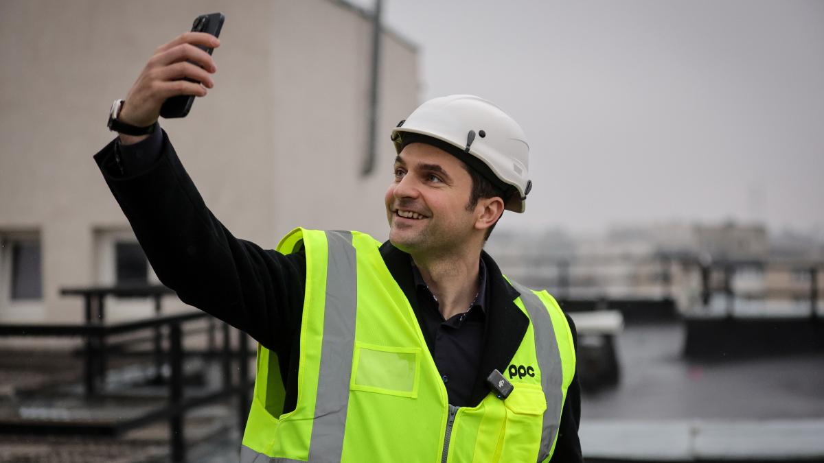 sebastian burduja il ironizeaza pe calin georgescu pe tiktok decat sa bei gaz mai bine sa ai