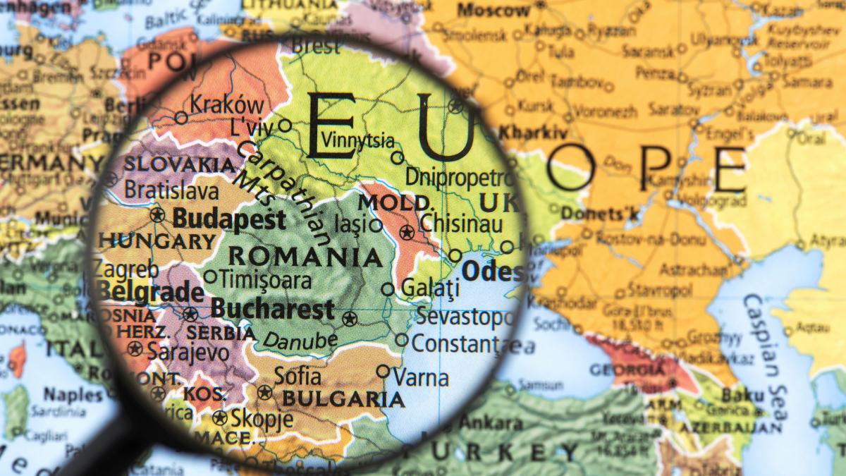 cele doua masuri curajoase prin care republica moldova s a salvat in razboiul hibrid cu rusia de ce nu are curaj si romania