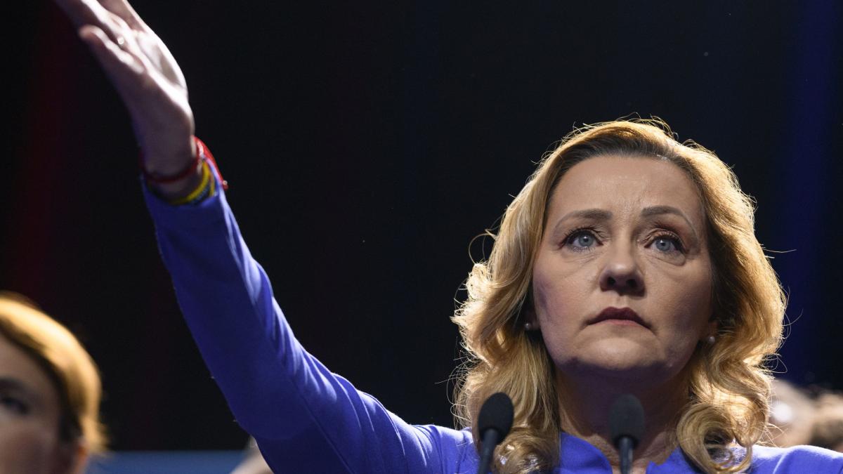 elena lasconi romania nu poate sa valseze dupa cum canta rusia lui putin ce au facut institutiile statului de am ajuns aici