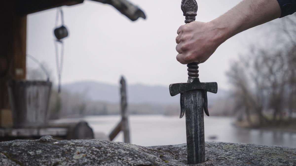 descoperire arheologica surprinzatoare s a aflat cat de veche este sala regelui arthur nu mai exista asa ceva nicaieri