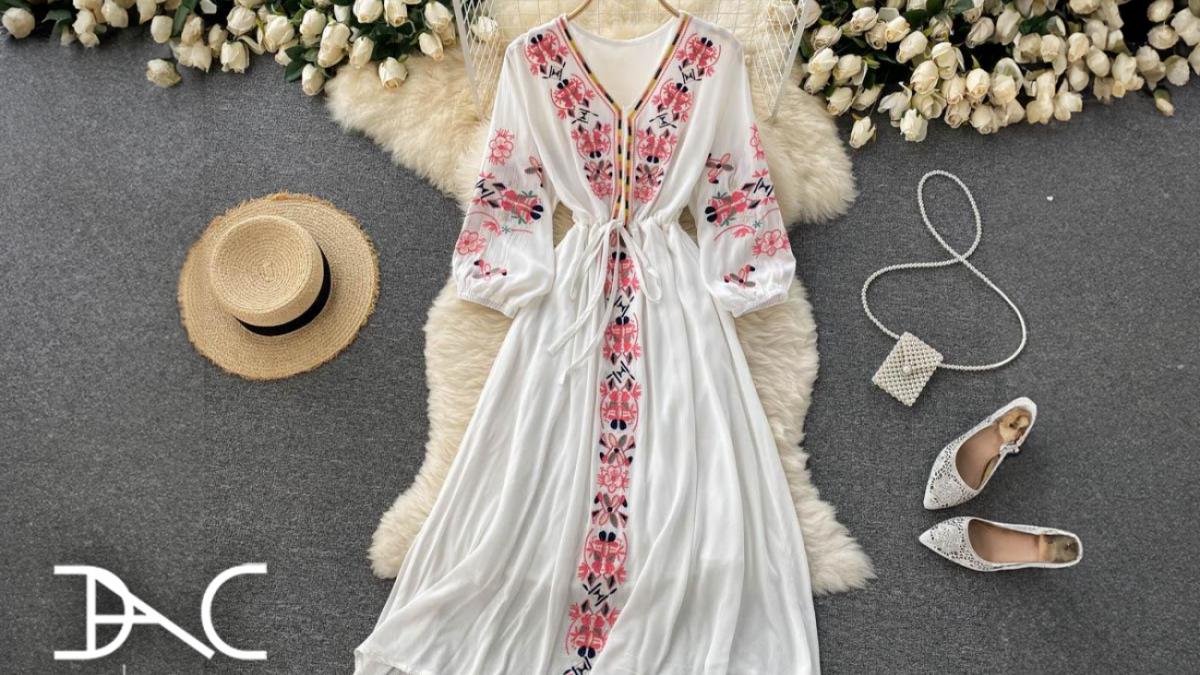 3 rochii cu motive traditionale si idei unde sa le porti