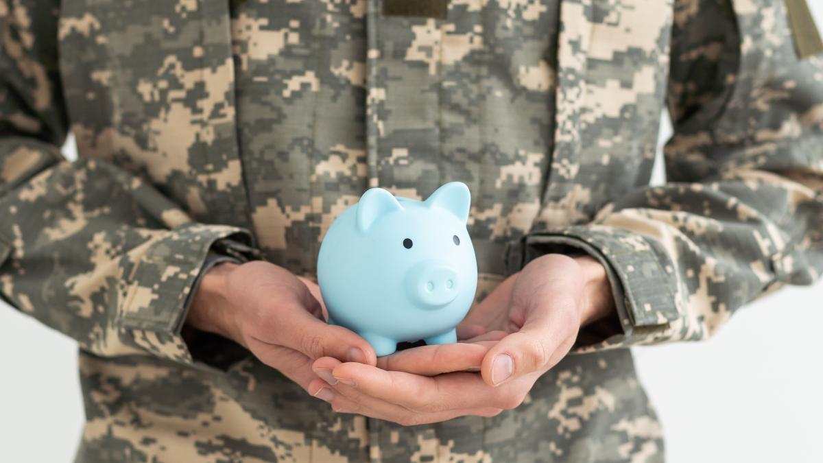 cum vrea ucraina sa faca rost de bani pentru armata toate firmele din tara vor plati un impozit militar de anul viitor