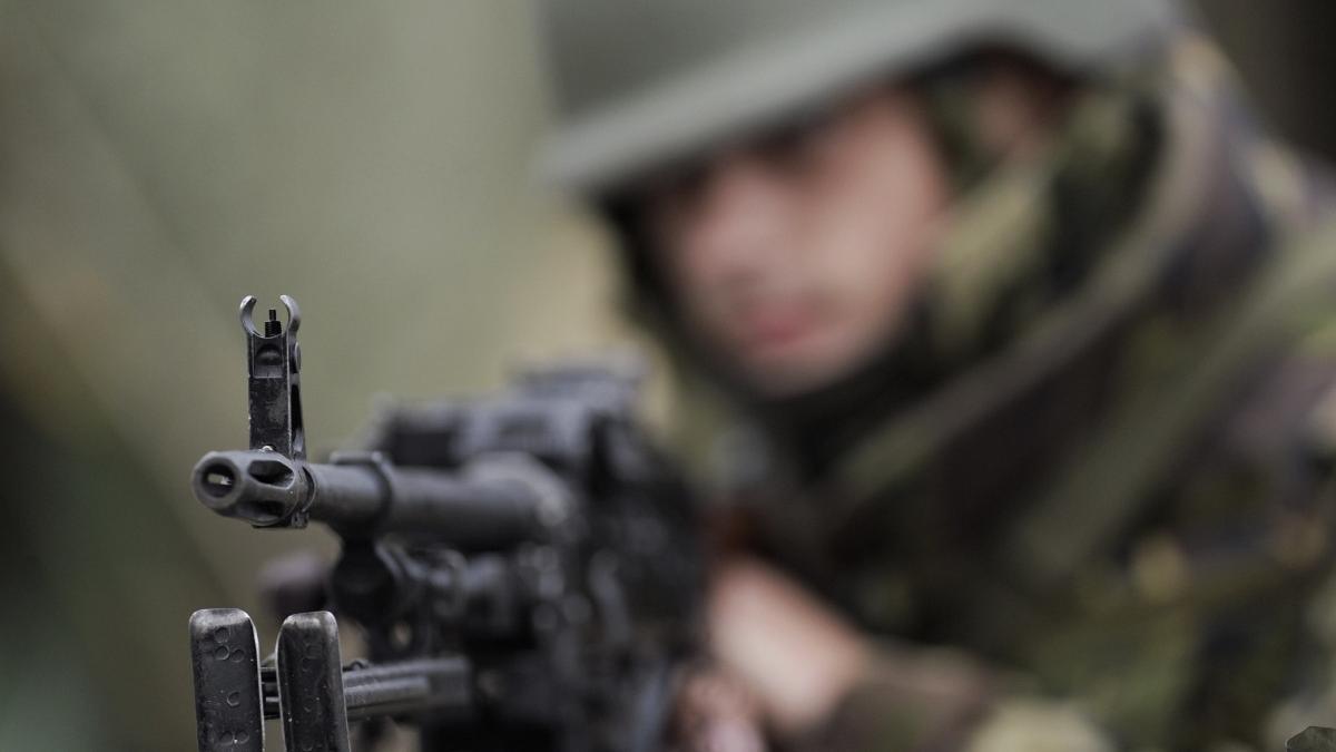 poligon tragere militari