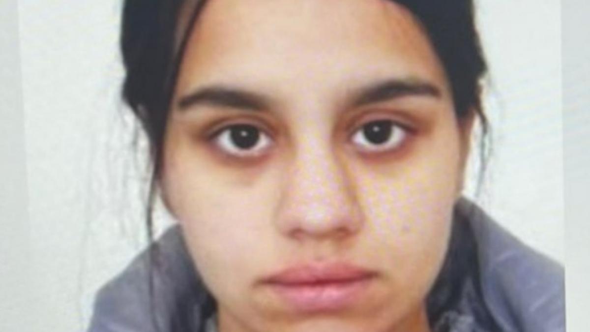 o mama in varsta de 17 ani a disparut dintr un centru maternal din targu mures impreuna cu fetita ei