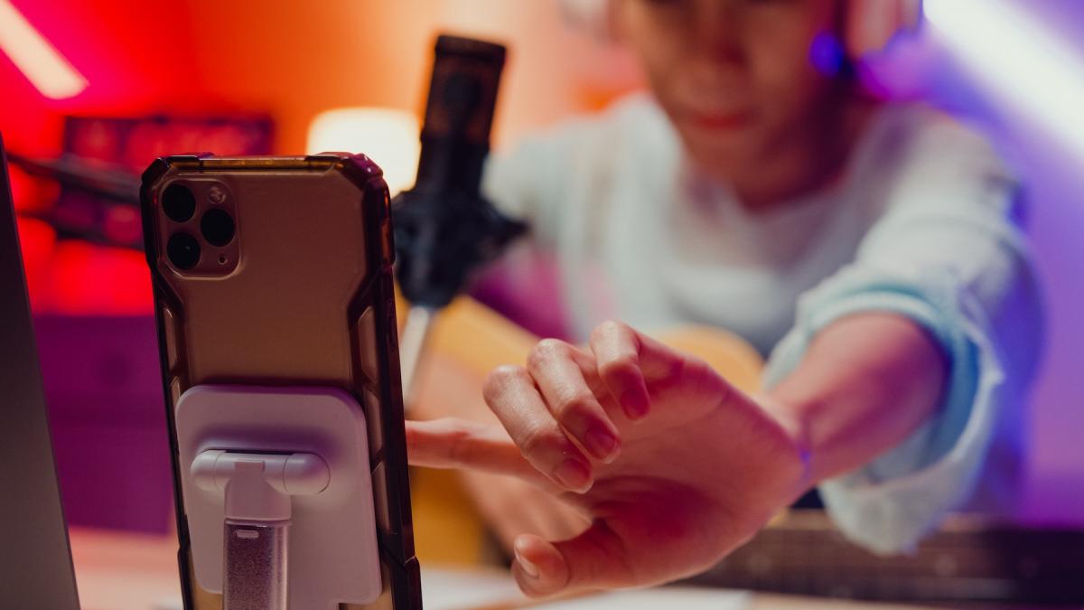 cum poti castiga bani din youtube cate vizualizari trebuie sa ai