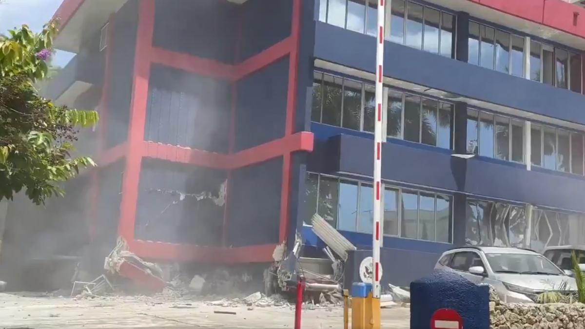 cutremur de 7 3 in vanuatu cladirea in care erau ambasada sua si alte misiuni diplomatice a fost distrusa
