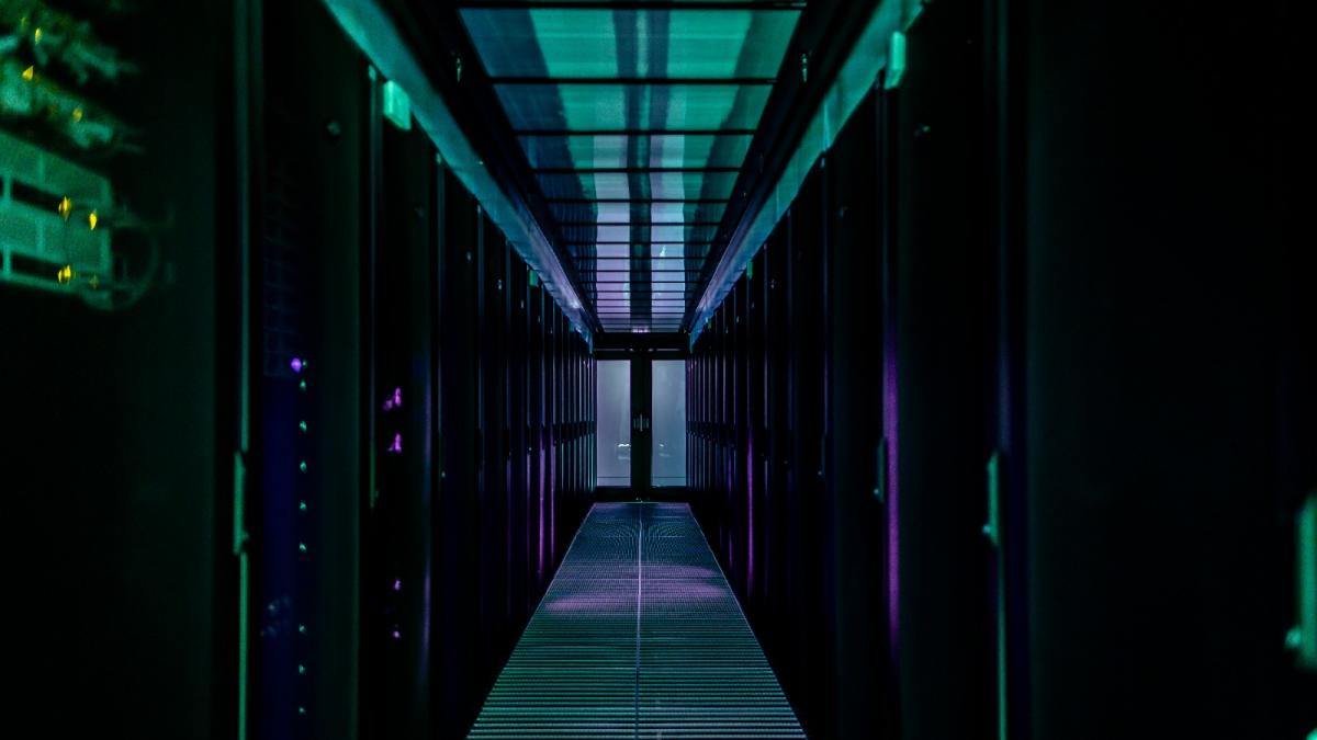 cum arata serverele de 100 de milioane de euro ale cloudului guvernamental pe acestea vor fi stocate informatiilor romanilor