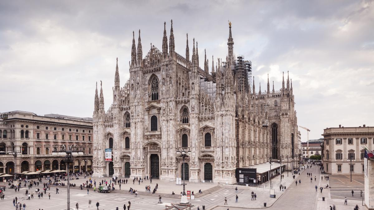 milano interzice fumatul in aer liber de la 1 ianuarie 2025