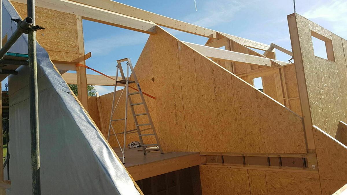 secretul unui antreprenor de 25 de ani care schimba piata constructiilor din romania