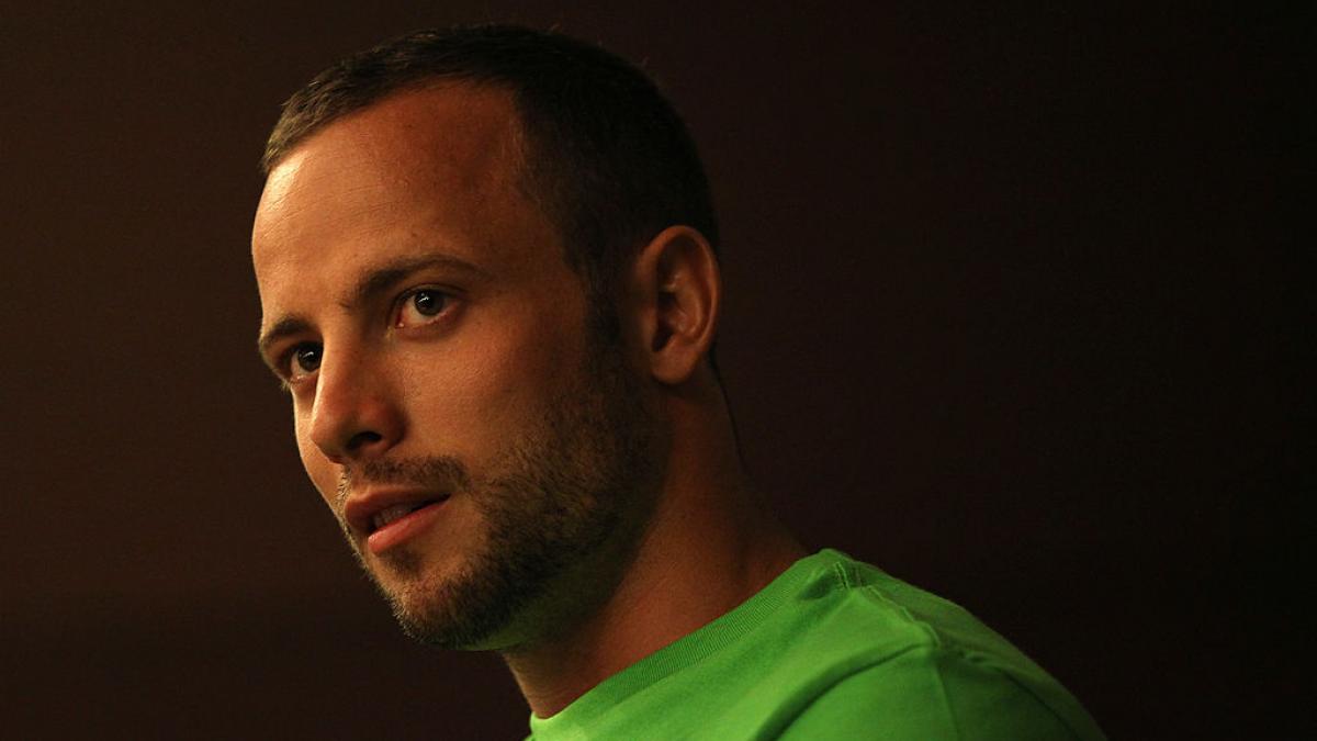 oscar pistorius are o noua iubita familia fostei avertsiment dur ar putea ucide din nou