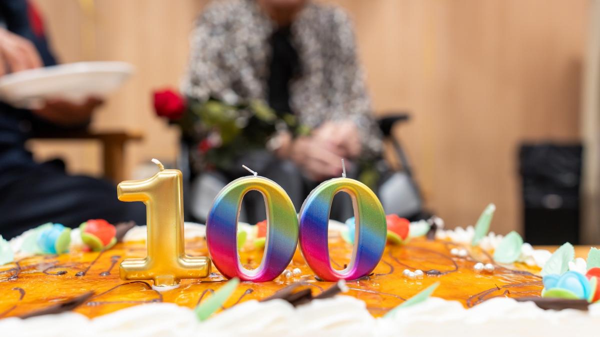 medicul care si a redus varsta biologica cu 20 de ani cele sase lucruri simple pe care le recomanda pentru longevitate