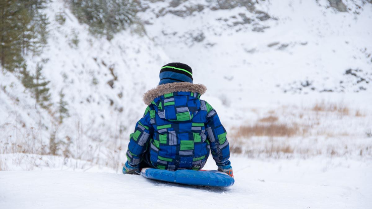 accident socant in italia un copil care se dadea cu bobul a lovit o femeie care a ajuns in stare grava la spital