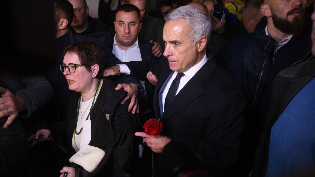 curtea de apel bucuresti a respins cererea lui calin georgescu prin care contesta anularea alegerilor nu se reia turul doi