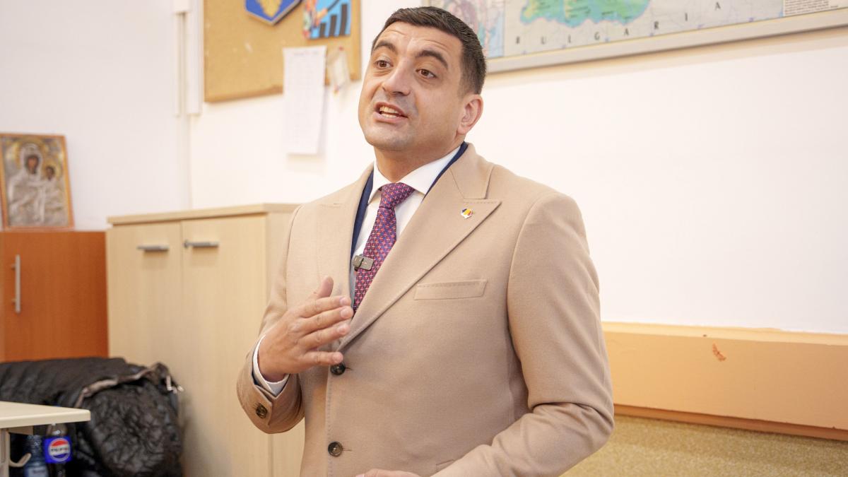 rasturnare de situatie george simion anunta ca aur nu il sustine pe calin georgescu el vrea sa fie candidat independent