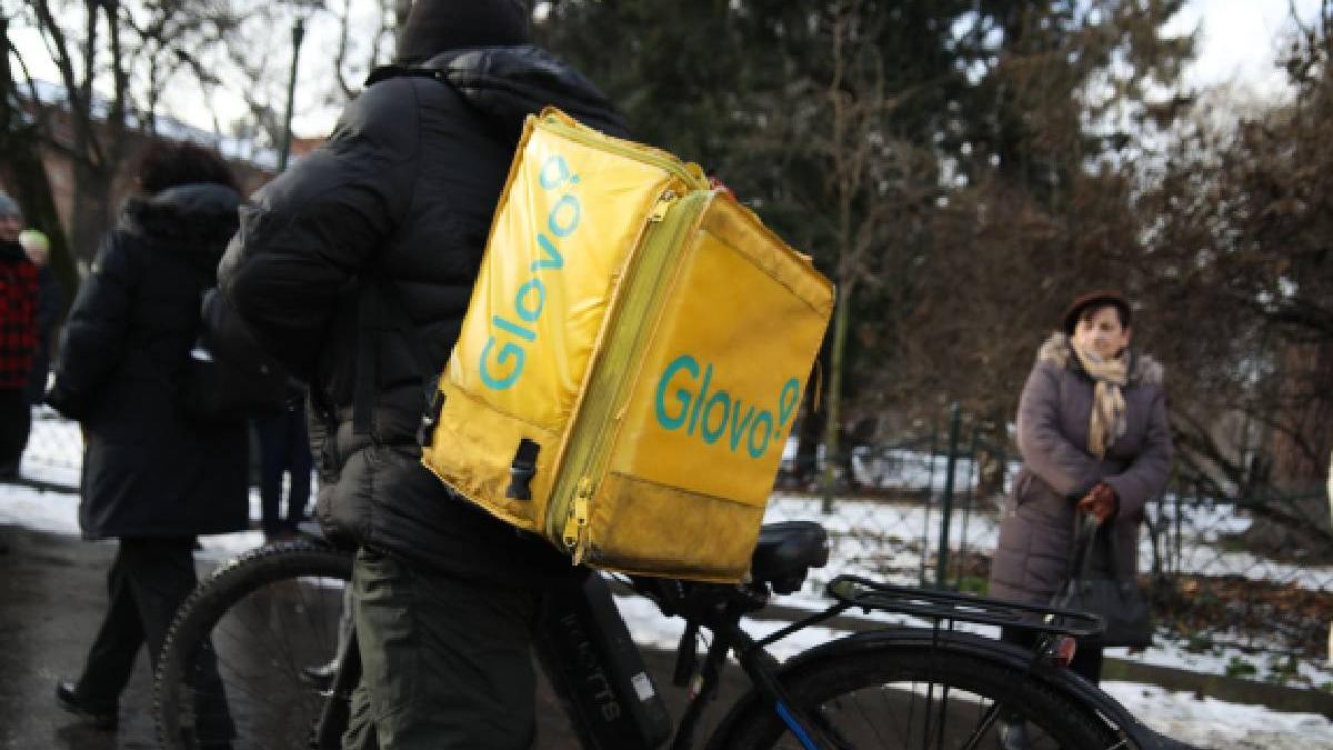 povestile de groaza ale angajatilor asiatici in romania am muncit 7 zile din 7 cate 10 ore pe zi pentru 3000 de lei pe luna