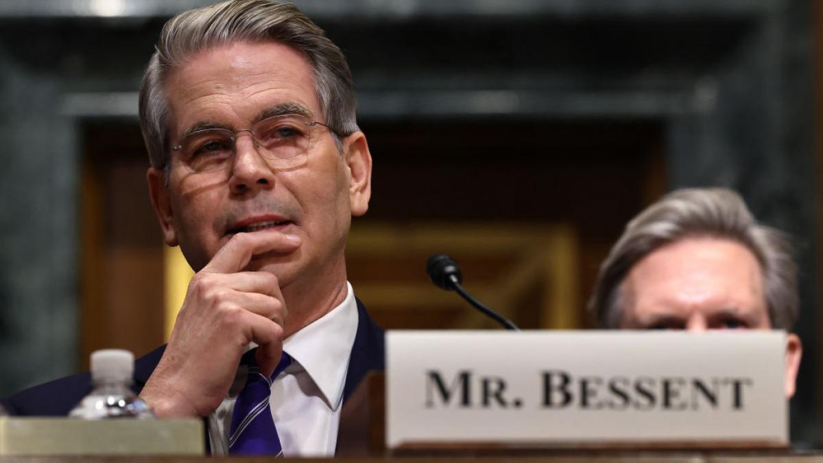 viitorul sef al finantelor sua desemnat de trump promite o noua epoca de aur a economiei americane