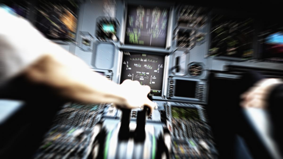 inregistarea dramatica a ultimelor discutii din cabina avionului doborat de rusi pilot oxigenul se scurge pasagerii lesina